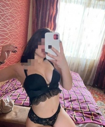 Анкета проститутки Александра - город Гаджиево, 29 лет, №10062